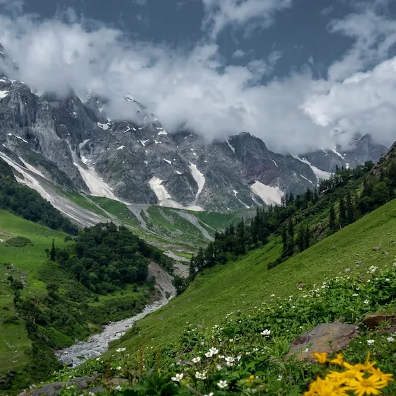 Beas Kund Trek