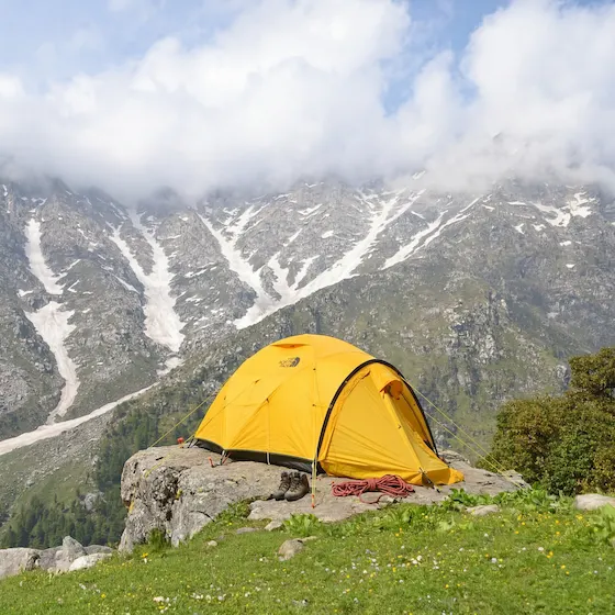 Snowline Laka